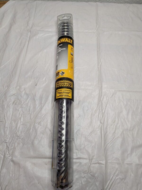 DEWALT Carbide-Tipped Rotary & Hammer Drill Bit 1″ Diam, Spline Shank DW5755