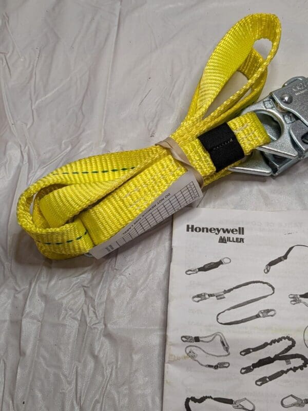 MILLER 6' Long, 310Lb Cap. Harness Positioning/Restraint Lanyard 210WLS-Z7/6FTYL