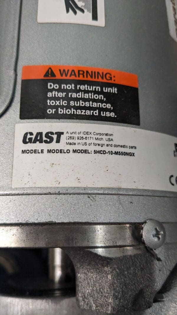 GAST 1/3 hp 2.4 CFM 100 Max psi Piston Compressor Pump 12 VDC Damaged