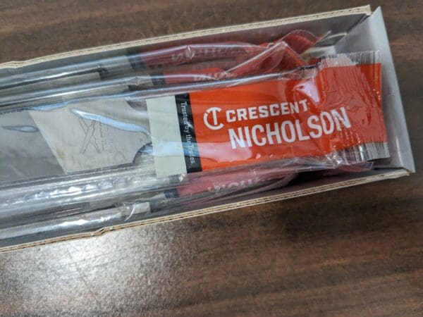 Nicholson Files 12pk, 10" Mill, Rectangular, Second Cut 08673NN