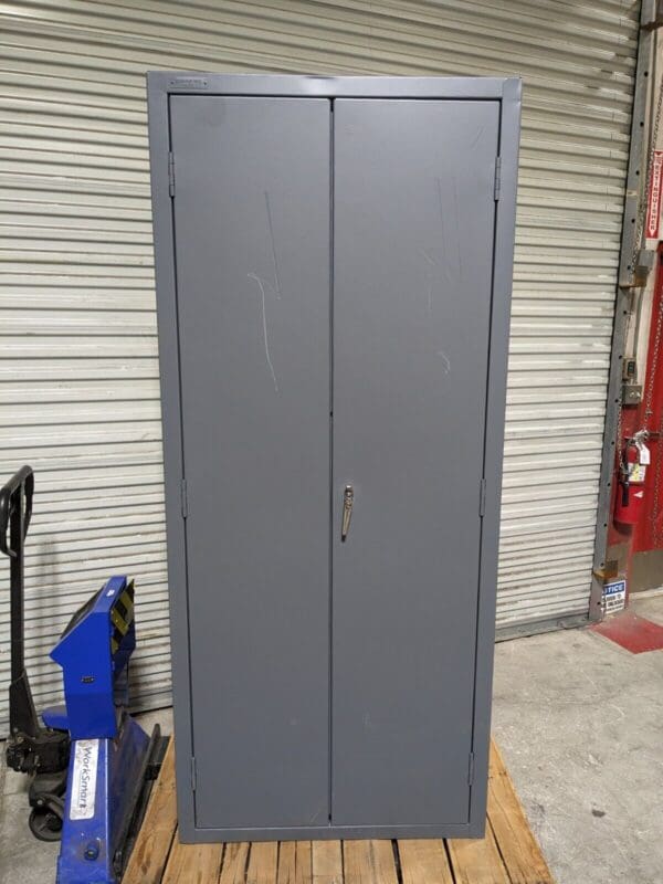 Durham Lockable Storage Cabinet w/ Bins 84" H. x 36" W. x 24" D. 2603-156B-95