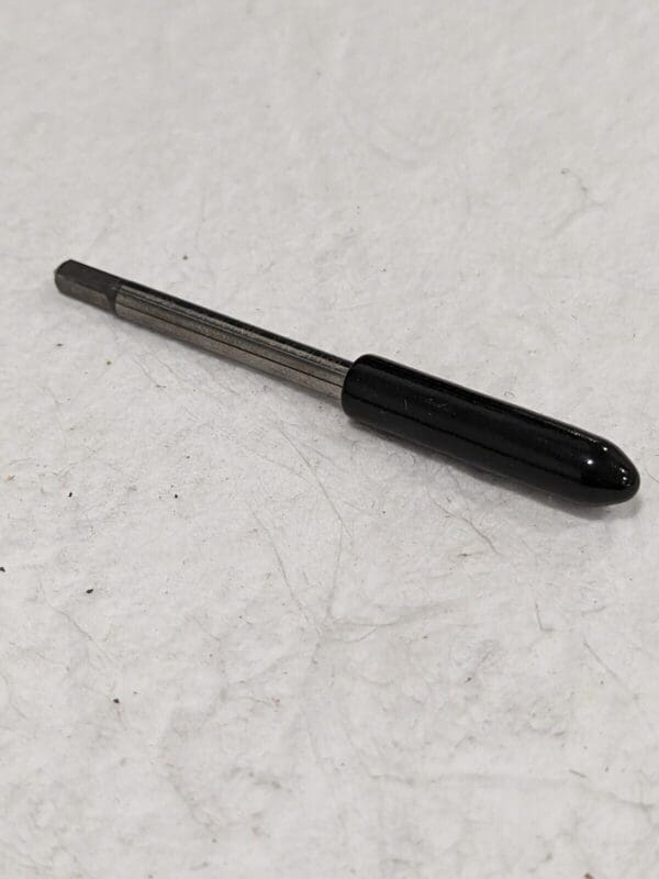 GUHRING Spiral Point Tap: M4x0.70 Metric, 3 Flutes 9009690040000