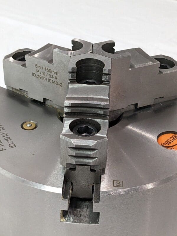 Hertel Self-Centering Manual Lathe Chuck 6" Dia 3-Jaw Plain Back P / S / 3J-A