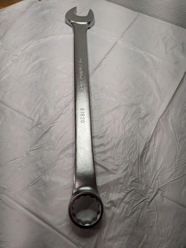 GEARWRENCH Combination Wrench: 1-3/4″ Head Size 25.551″ OAL 81820