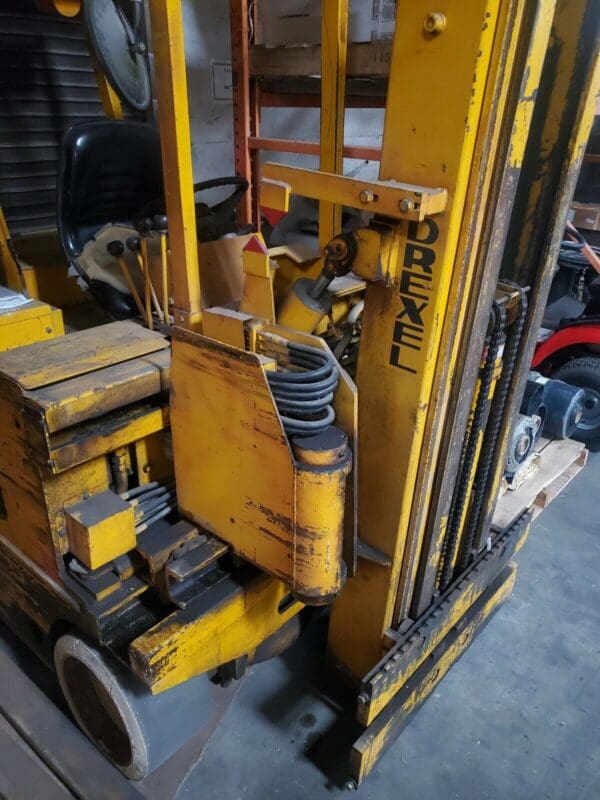 Drexel Drexelmatic 36V Swing Mast Electric Forklift SL-33-ESS