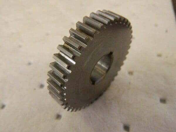 BOSTON GEAR Spur Gear: 40 Teeth, 5/8″ Bore Dia 10078