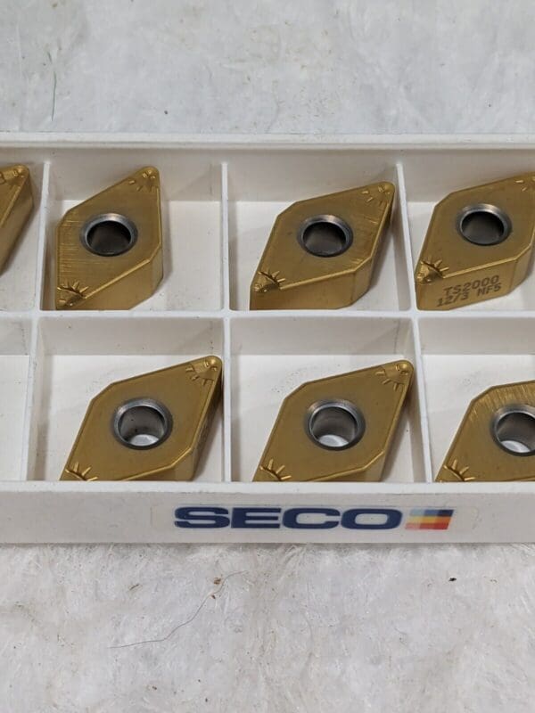 Seco Turning Insert: DNMG 443-MF5 TS2000, Carbide Qty 9 02615950