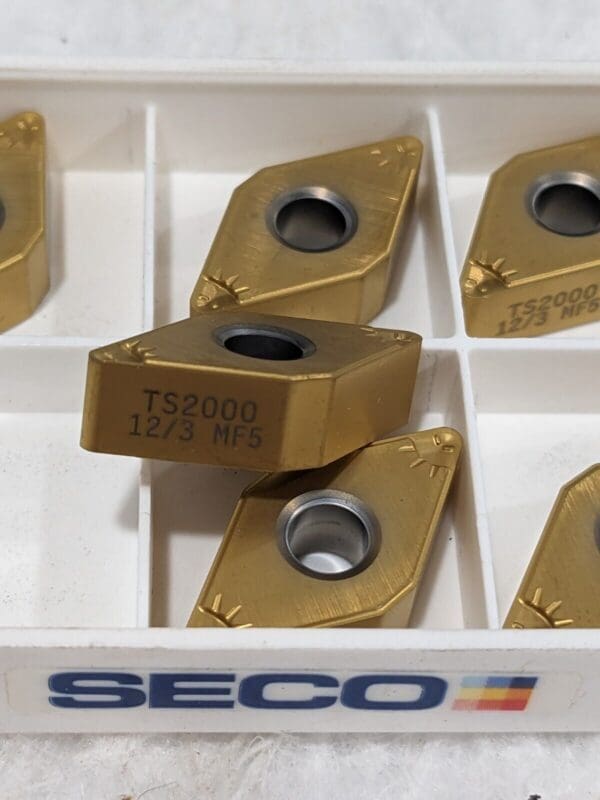 Seco Turning Insert: DNMG 443-MF5 TS2000, Carbide Qty 9 02615950