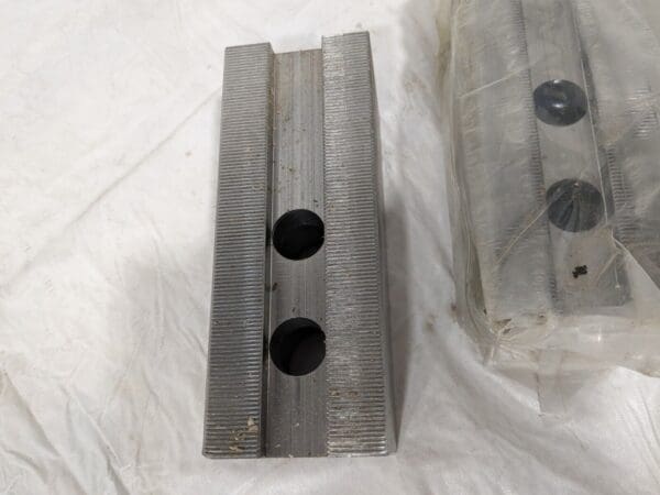 Soft Lathe Chuck Jaw: Serrated 6-1/2" OAL, 2-1/2" OAW, 2-5/8" OAH Qty 3