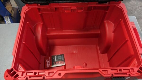 MILWAUKEE TOOL Metal Plastic & Rubber Tool Roller Cabinet 48-22-8426 Incomplete