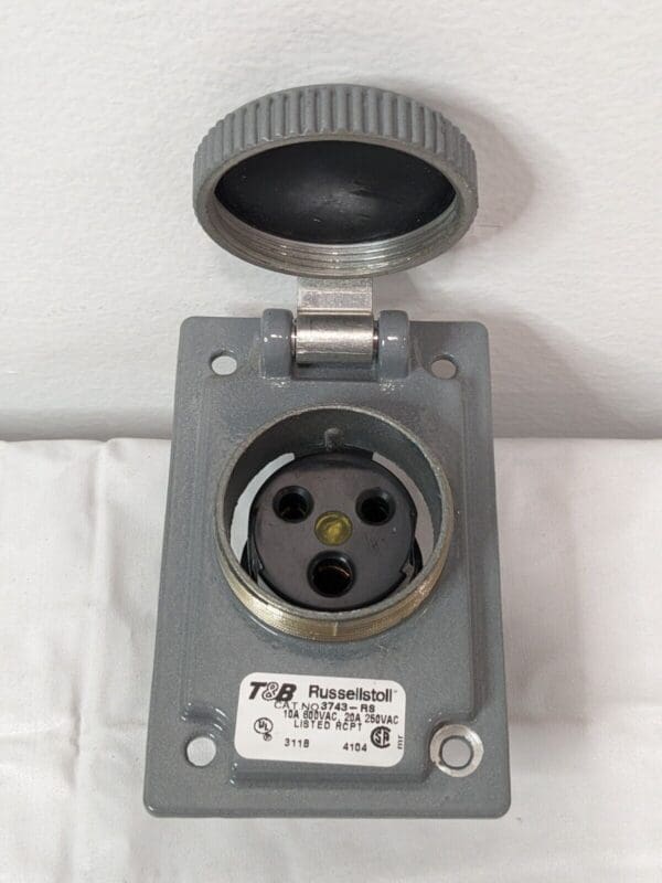 Thomas & Betts Russellstoll Screw Cap Receptacle FS/FD 2P-3W 250V 20A 3743-RS