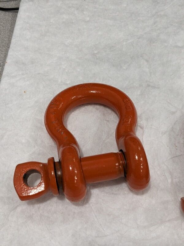 CM Screw Pin Anchor Shackle, 1.06" Opening, 5/8 in Bail Size, 4-1/2T Qty 2 M651P