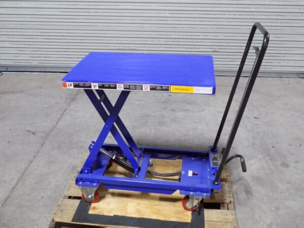 WorkSmart Hydraulic Scissor Lift Cart 440 lb Cap 27 x 17 Platform DAMAGED