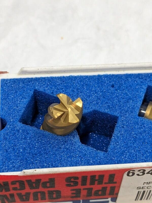 SECO Square-Shoulder Milling Tip Insert: MP10-10012R08Z4-E02 F40M Qty 2 02679766