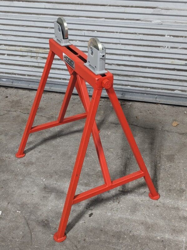 Ridgid Pipe Stand w/ Adjustable Steel Roller Heads 1/4" to 36" Capacity 64642