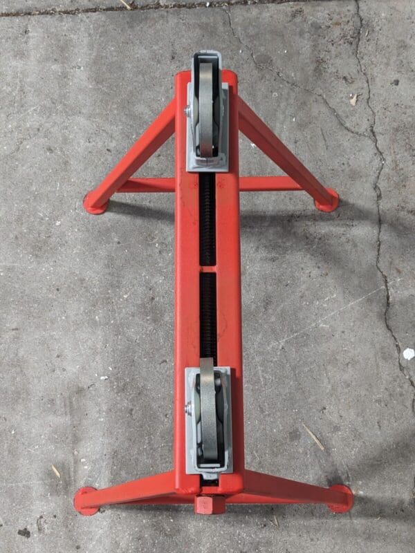 Ridgid Pipe Stand w/ Adjustable Steel Roller Heads 1/4" to 36" Capacity 64642