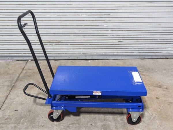 WorkSmart Hydraulic Scissor Lift Cart 770 lb Capacity 35 x 20 Platform USED