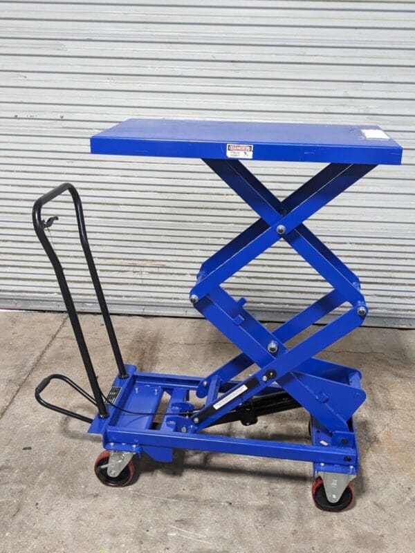 WorkSmart Hydraulic Scissor Lift Cart 770 lb Capacity 35 x 20 Platform USED