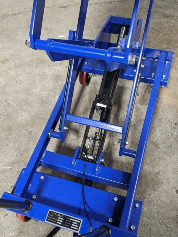 WorkSmart Hydraulic Scissor Lift Cart 770 lb Capacity 35 x 20 Platform USED