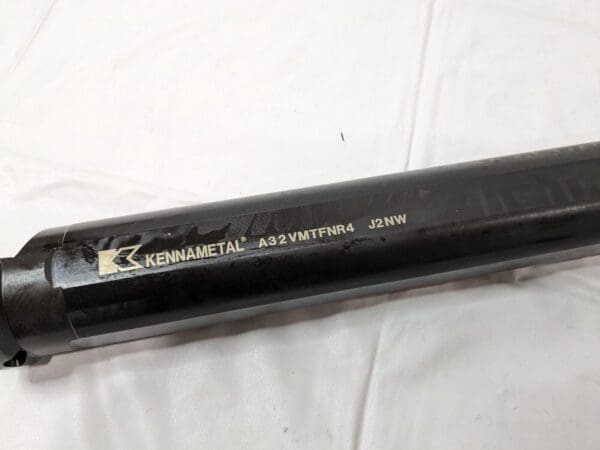 KENNAMETAL Indexable Boring Bar RH 2.4" Min Bore Dia X 2" SD A32VMTFNR4 1096391