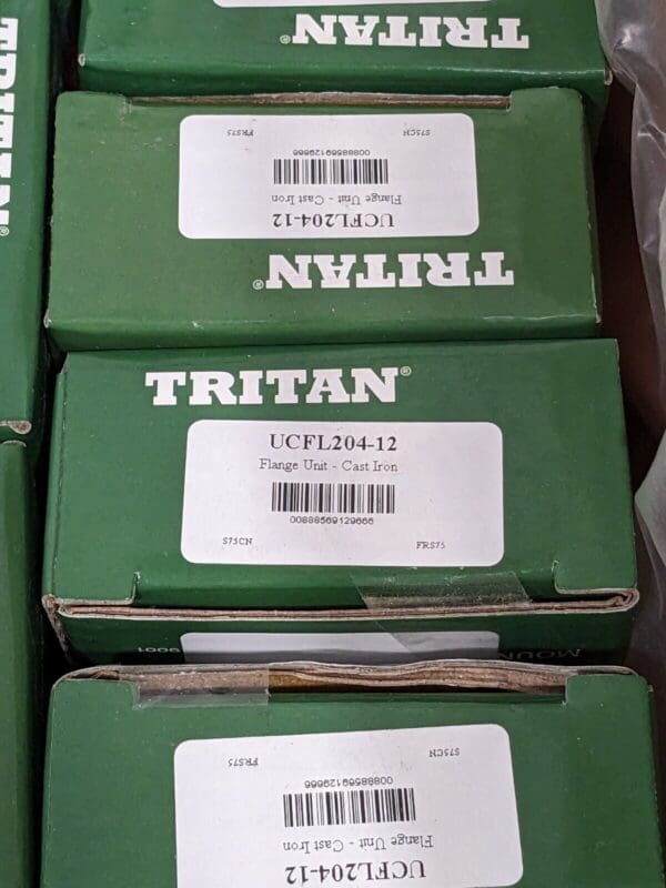 TRITAN 3/4" ID, 4.45" OAL x 1.31" OAH 2-Bolt Flange Qty 20 UCFL204-12