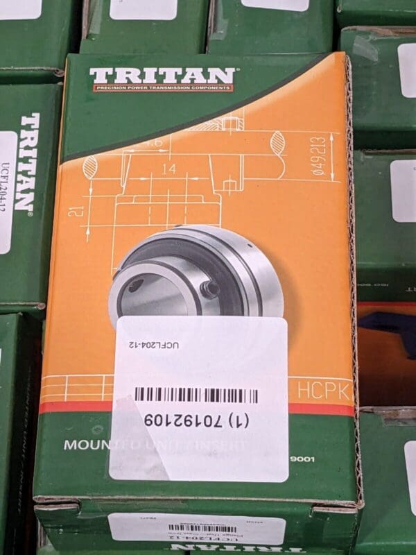 TRITAN 3/4" ID, 4.45" OAL x 1.31" OAH 2-Bolt Flange Qty 20 UCFL204-12