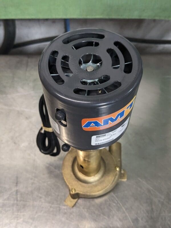 AMT Bronze Coolant Recirculating Pump 8 Gal/min. 1/25 HP 230v 4231-97 Damaged