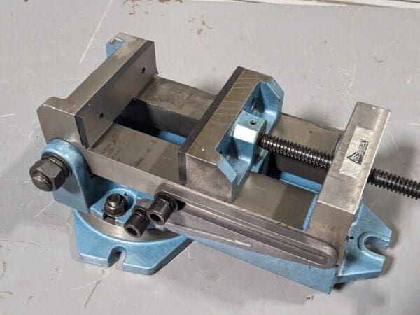 Gibraltar Industrial Angle Vise w/ Swivel Base 6" Jaw Width 6" Opening DAMAGED