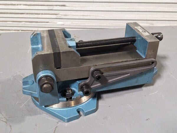 Gibraltar Industrial Angle Vise w/ Swivel Base 6" Jaw Width 6" Opening DAMAGED