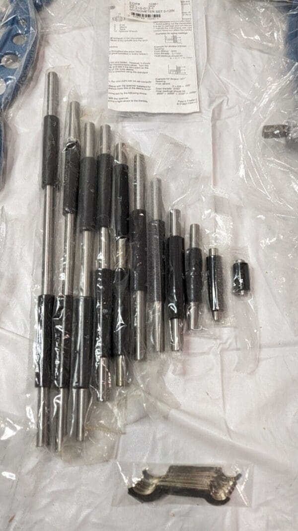 Fowler 12 Piece Outside Micrometer Set 0 - 12" Range 52-215-012-1 DAMAGED