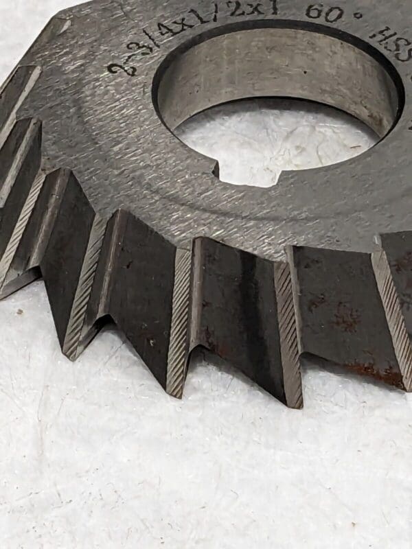 Double Angle Milling Cutter: 60 °, 2-3/4" X 1/2" X 1" 328-5211