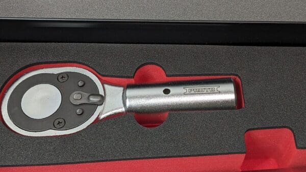 Proto Torque Wrench 1"Drive 300-1800 Ft-Lbs Capacity w/Certificate J6024