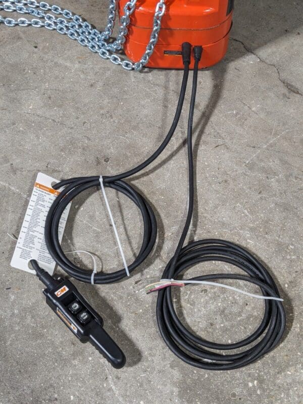 CM Lodestar Electric Chain Hoist 1/2 Ton Capacity 15 Ft. Lift 4214NH Damaged