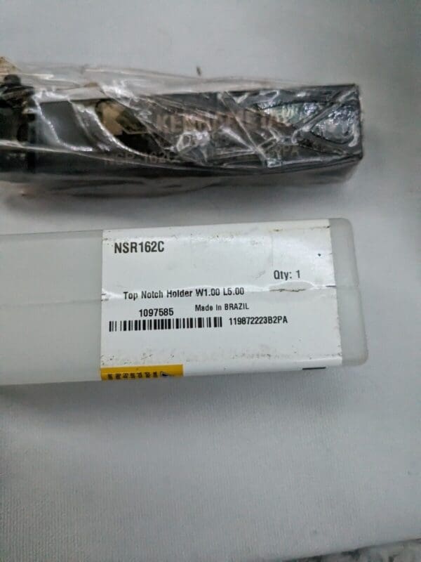 KENNAMETAL Indexable Threading Toolholder: External, RH 1097585