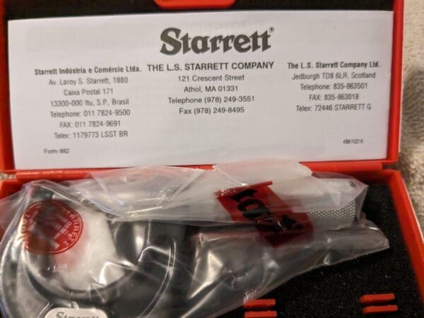 STARRETT 0 to 7/8" Range, Mechanical Screw Thread Micrometer 50731