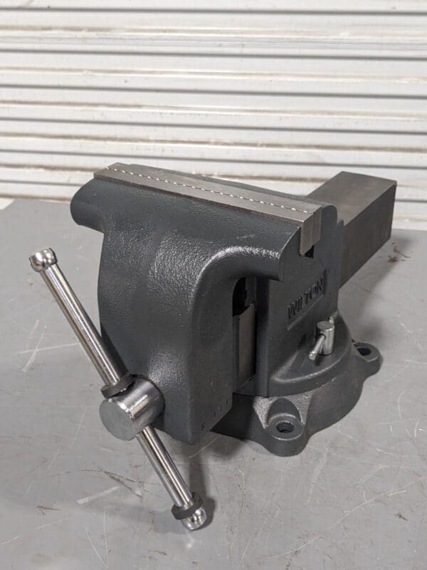 Wilton Workshop Bench Vise w/ Swivel Base 8" Jaw Width 8" Opening Capacity 63304