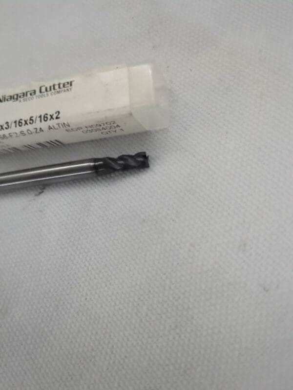 NIAGARA CUTTER Square End Mill: 5/32" Dia, 5/16" LOC, 4 Fl 03084004