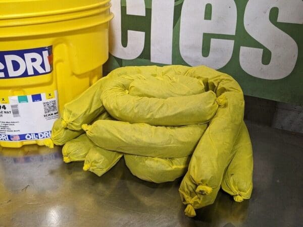 Oil Dri 20 Gallon Hazmat Spill Kit Absorbent Refill Pack L90894