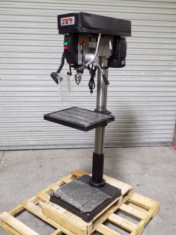 Jet 22" Industrial Floor Drill Press 12 Speed 1.5 HP 115/230v IDP-22 Damaged