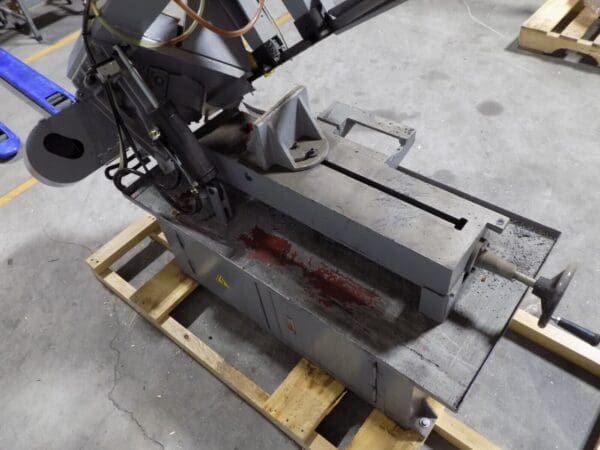 Enco Manual Horizontal Metal Cutting Bandsaw 9 x 16 Capacity USED / No Motor