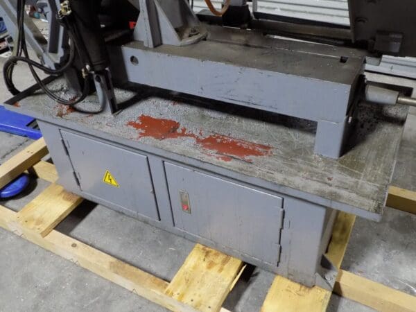 Enco Manual Horizontal Metal Cutting Bandsaw 9 x 16 Capacity USED / No Motor