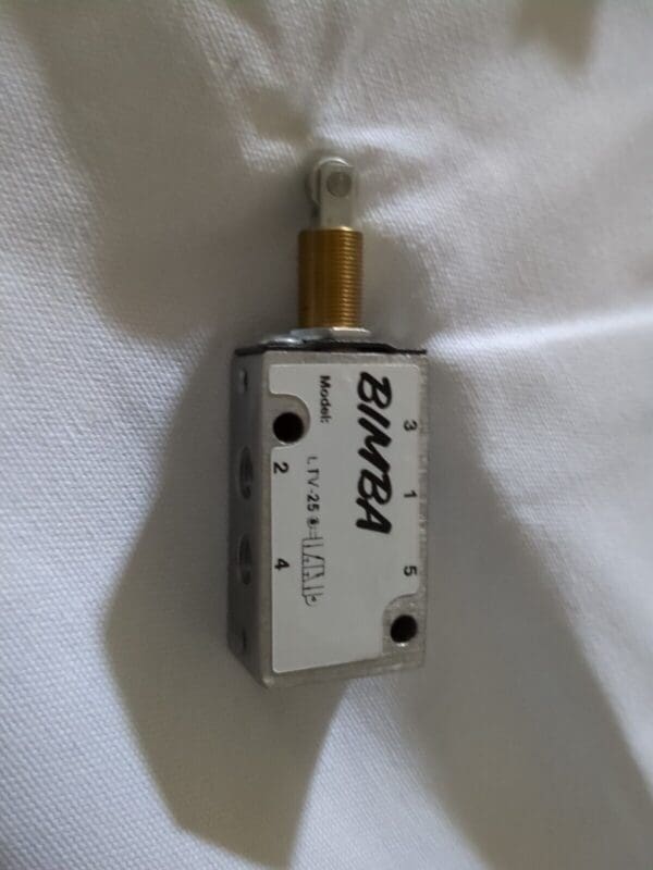 Bimba-Mead Air Valve 5 Port, 2 Pos, Mechanical LTV-25,