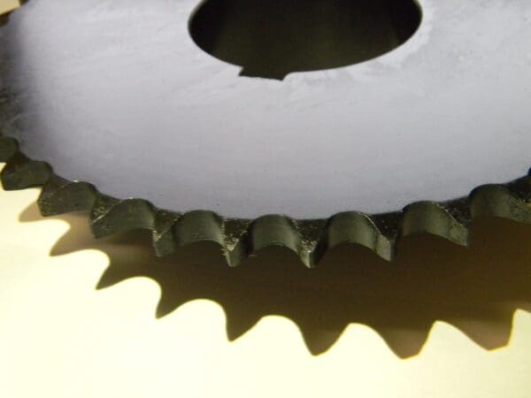 BROWNING Bushed Roller Chain Sprocket: 40 Teeth, 5/8" Pitch, 2-11/16" Bore Dia