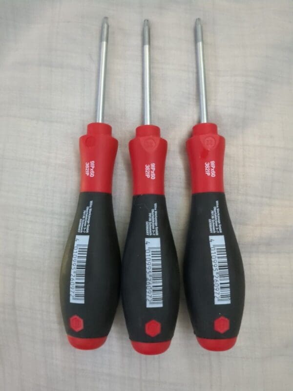 WIHA 9IP x 60 3pc soft finish torx plus screwdriver red 362IP