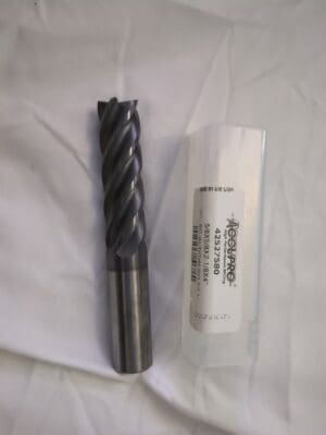 ACCUPRO Square End Mill: 5/8" Dia, 2-1/8" LOC, 5 Fl 311741