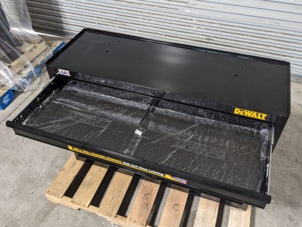 Dewalt Roller Cabinet Tool Box 9 Drawer 52" x 18" x 40" Steel Black DWST25292