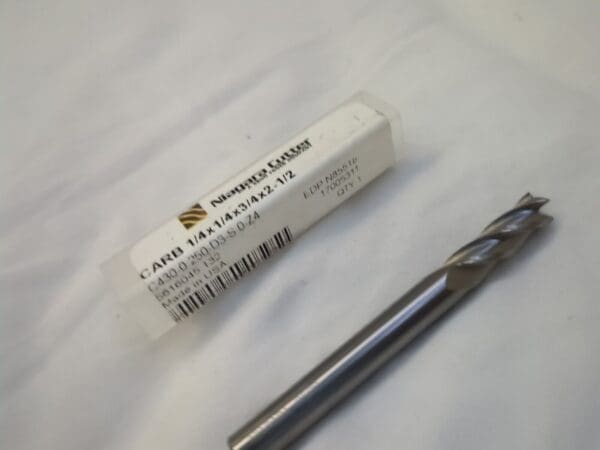 NIAGARA CUTTER Square End Mill: 1/4" Dia, 3/4" LOC, 4 Fl carbide 17005311