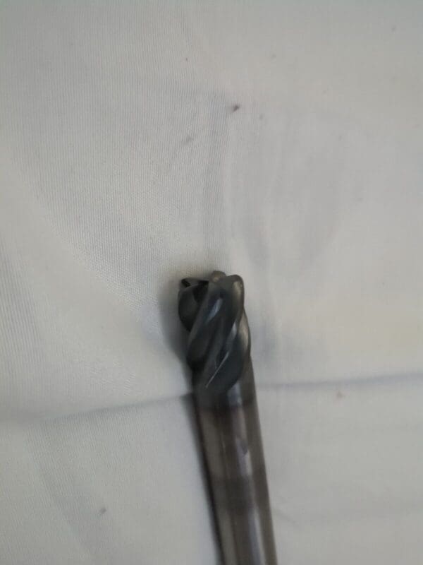 ACCUPRO Corner Radius End Mill: 1/2" Dia, 5/8" LOC, 38 deg Helix 312222