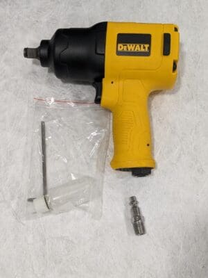 DEWALT Air Impact Wrench: 1/2" Drive, 7,300 RPM, 600 ft/lb DWMT70774