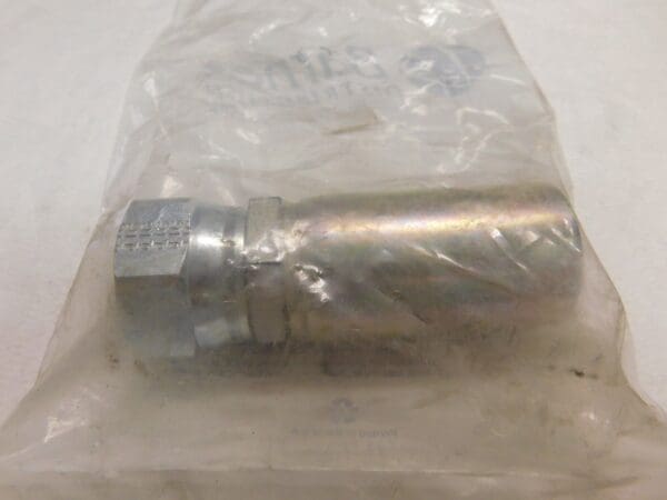 Parker Parflex 55 Series Crimp Fitting Female JIC 37º Swivel 1" Hose ID PX-00101